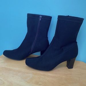 Aerosoles Black Geneva Ankle Boots
